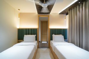 Twin room (3)