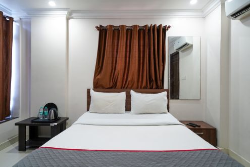 room (6)
