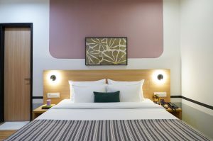 Deluxe room (7)