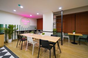 Dinning area (2)