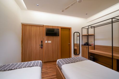 Executive-twin-room-4