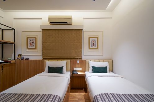 Executive-twin-room-6