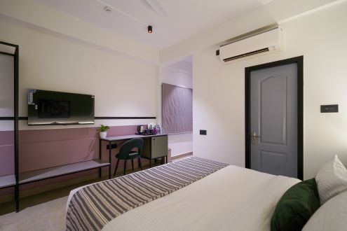 Deluxe room (4)